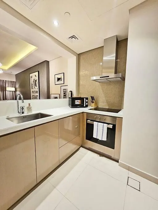 Luxury Paramount Hotel Apt D635 Dubai